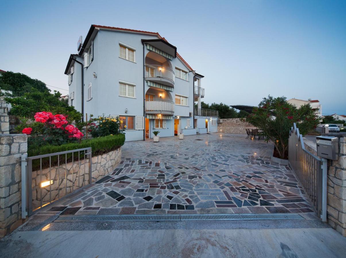 Villa Kristina Trogir Buitenkant foto