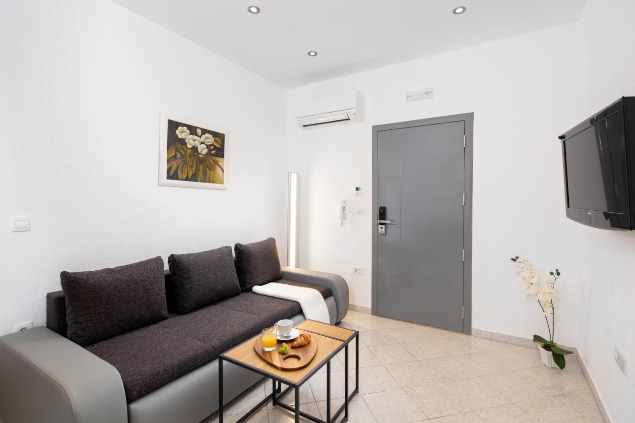 Villa Kristina Trogir Buitenkant foto