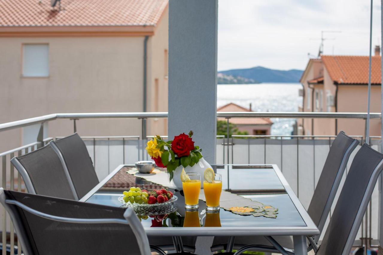 Villa Kristina Trogir Buitenkant foto
