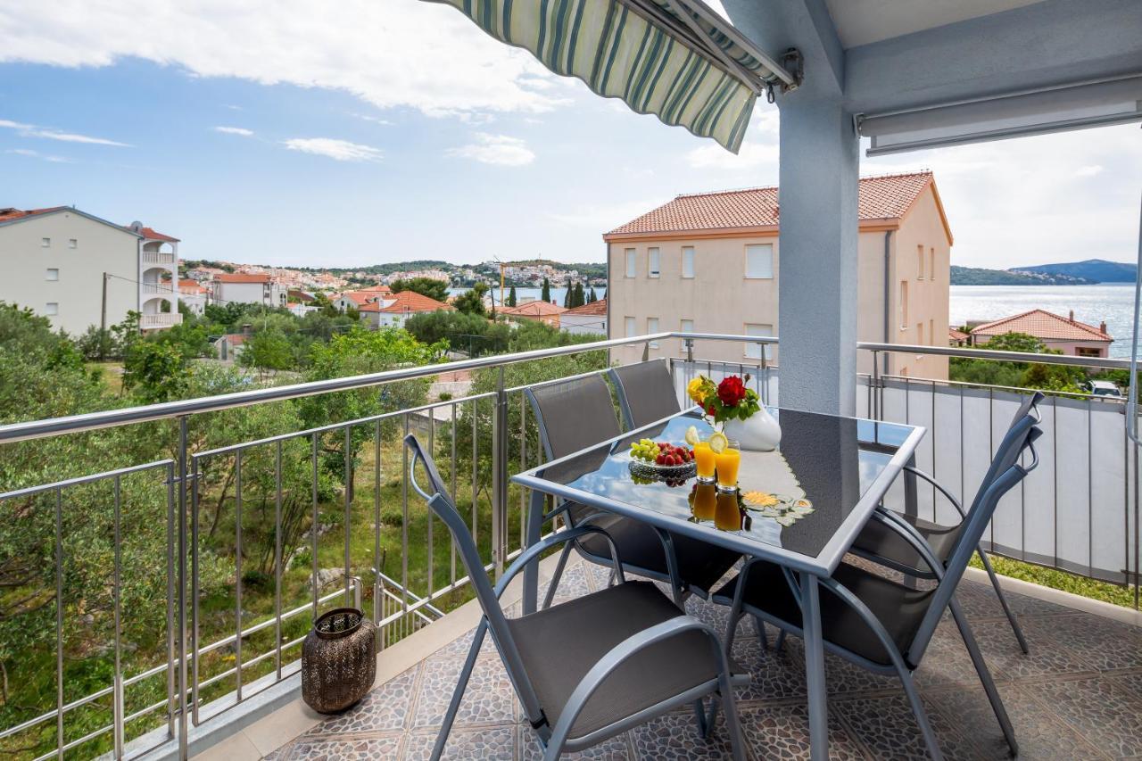 Villa Kristina Trogir Buitenkant foto
