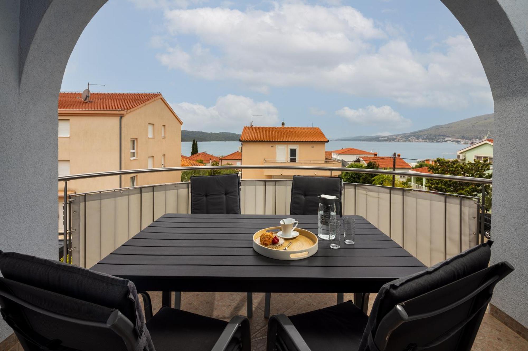 Villa Kristina Trogir Buitenkant foto