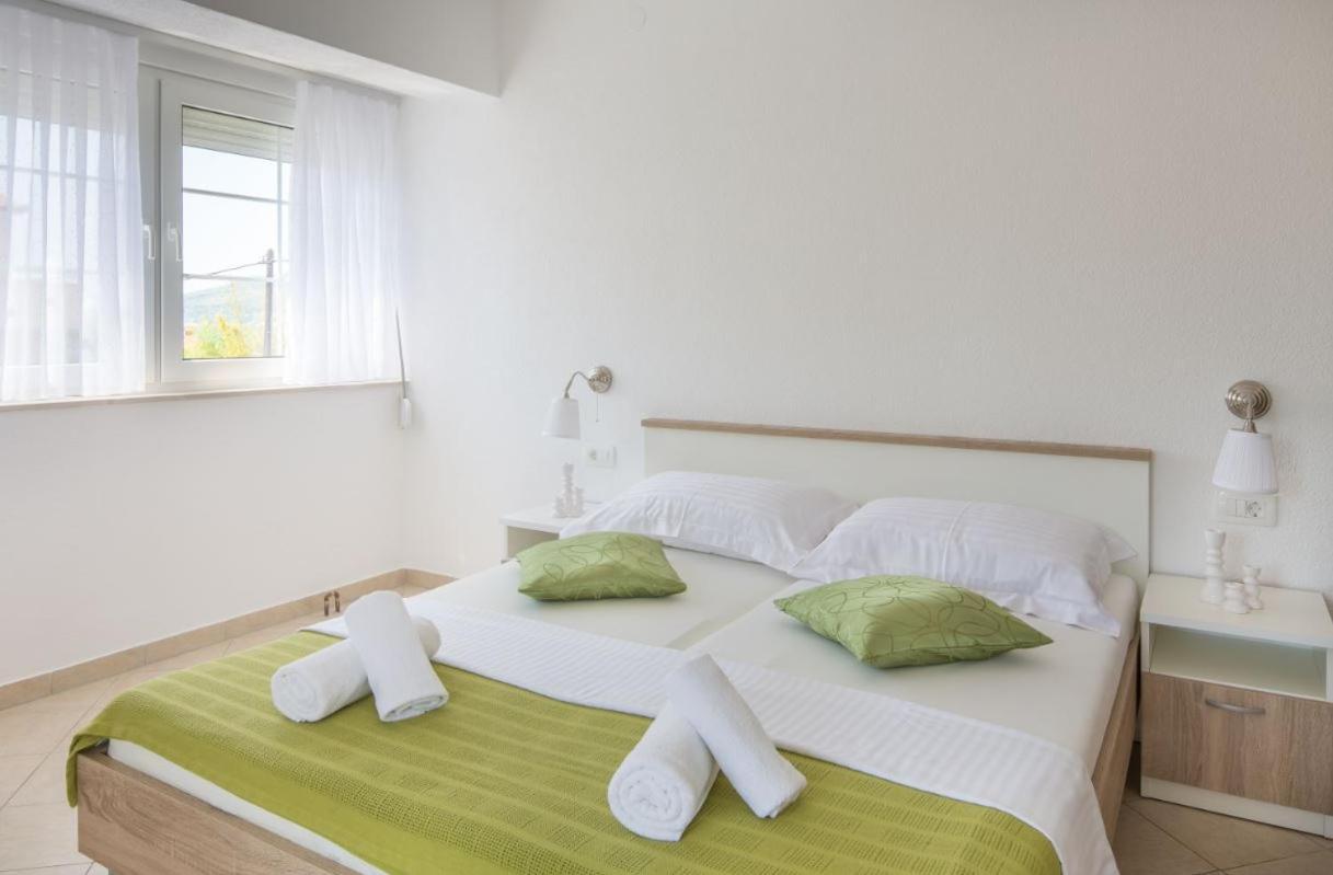Villa Kristina Trogir Buitenkant foto